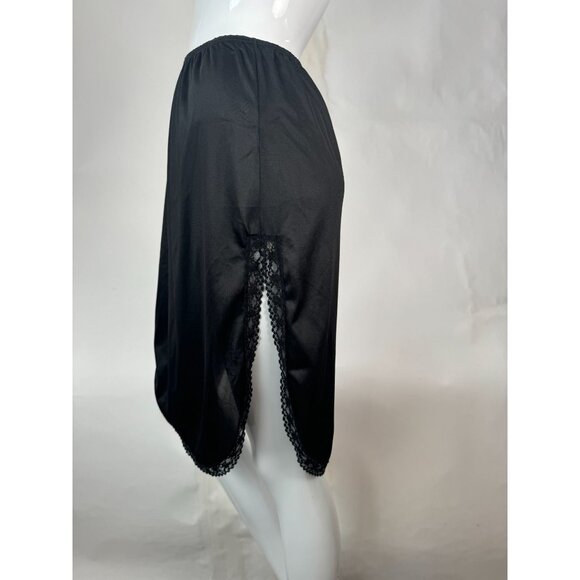 Vintage Vanity Fair Black Half Slip Size Small With Lace Trim & Elastic Waist - Picture 2 of 16